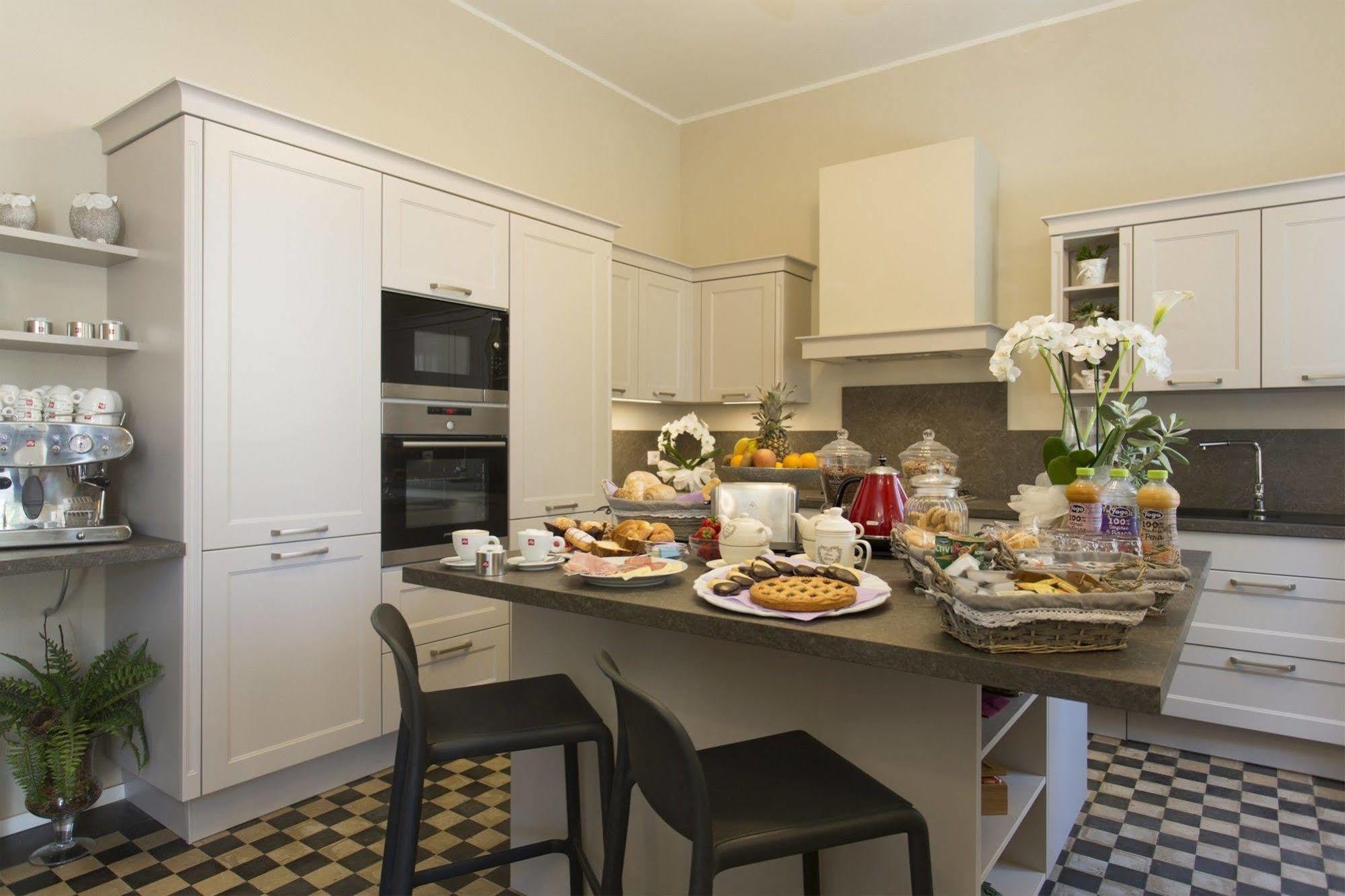 B&B Villa Anna Lucca Ngoại thất bức ảnh