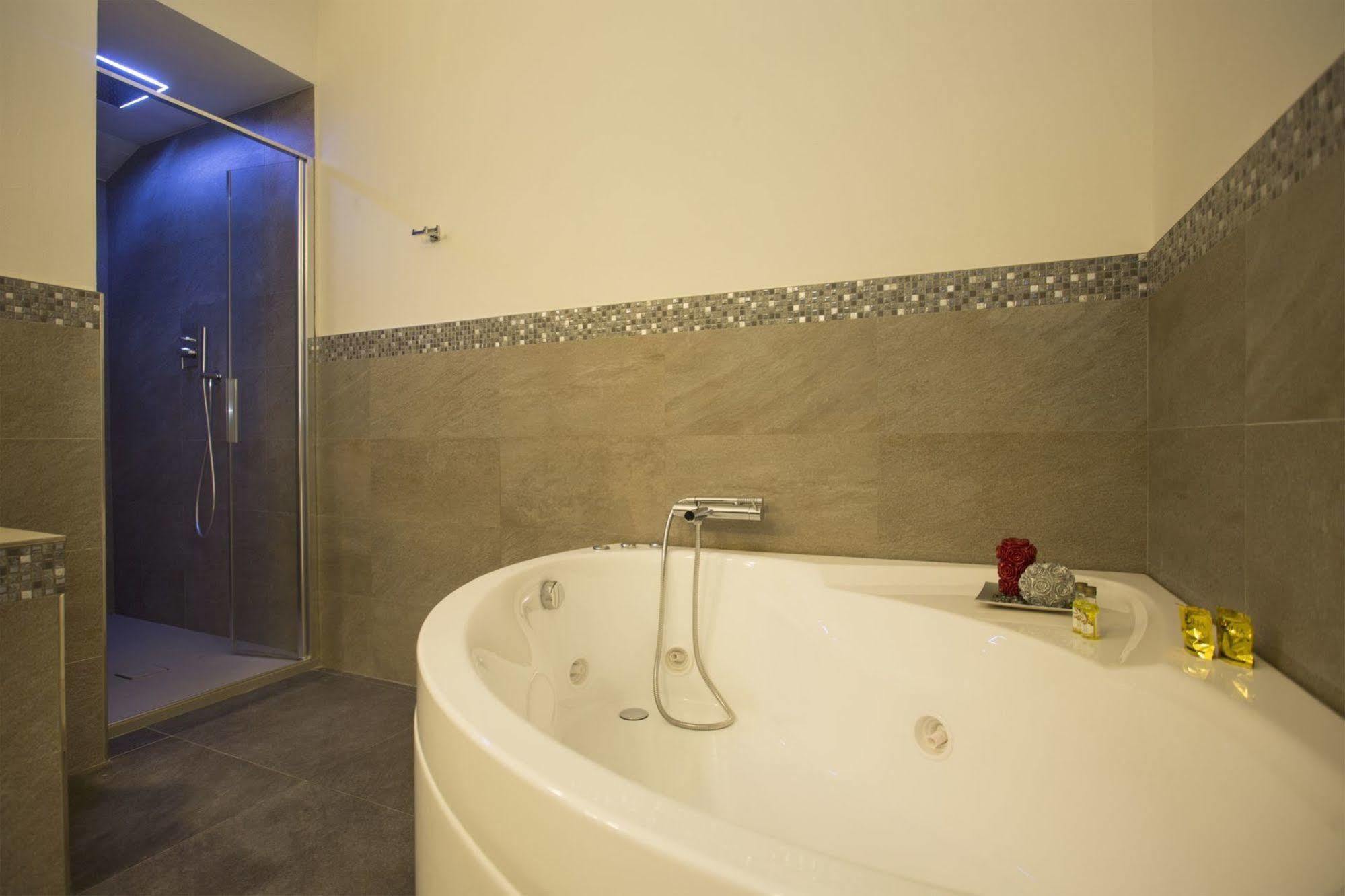B&B Villa Anna Lucca Ngoại thất bức ảnh